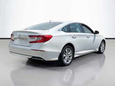Used 2019 Honda Accord LX image 5