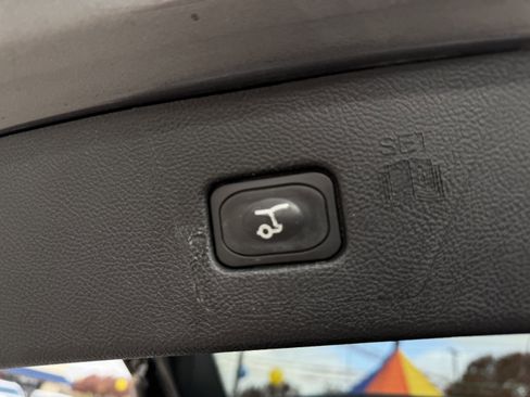 Certified 2024 Ford Edge Titanium image 10