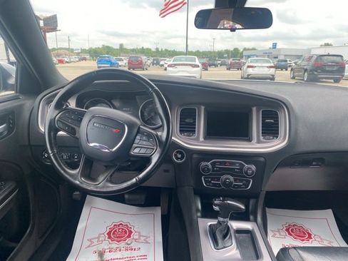 Used 2022 Dodge Charger SXT w/ Leather Interior Group image 20