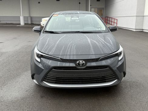 New 2026 Toyota Corolla XLE FWD image 9