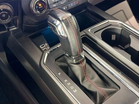 Used 2020 Ford F150 Lariat w/ Equipment Group 502A Luxury image 17