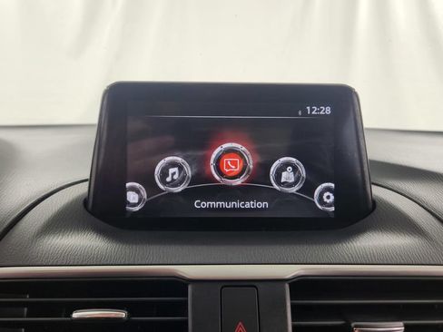 Used 2017 MAZDA MAZDA3 Sport FWD image 23