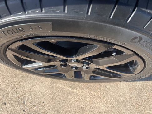 Used 2023 Chevrolet Blazer Premier w/ Driver Confidence II Package image 16