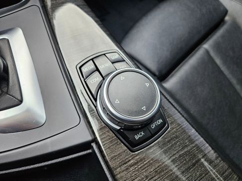 Used 2017 BMW 330i xDrive Sedan image 8