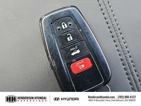 Used 2020 Toyota Avalon XSE w/ Carpet Mat Package FWD image 34