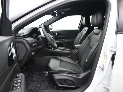 New 2026 Jeep Compass Trailhawk AWD/4WD image 26