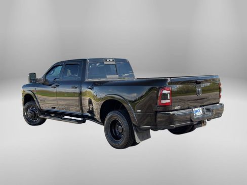 Used 2023 RAM 3500 Limited AWD/4WD image 2
