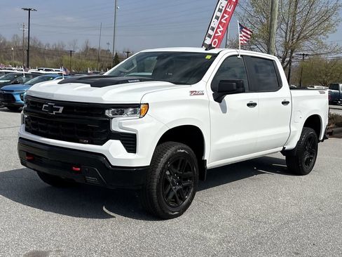 New 2026 Chevrolet Silverado 1500 LT Trail Boss w/ Convenience Package II AWD/4WD image 4