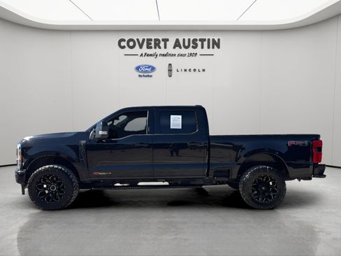 Used 2023 Ford F250 Lariat w/ Sport Appearance Package AWD/4WD image 2