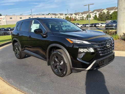 New 2026 Nissan Rogue SV w/ Cold Weather Package FWD image 7
