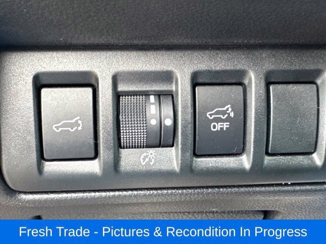Used 2021 Subaru Outback Limited w/ Popular Package #2 AWD/4WD image 17