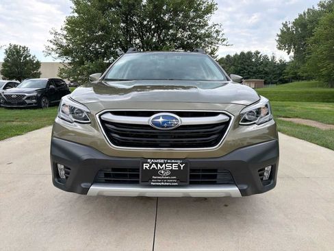 Certified 2022 Subaru Outback Limited XT w/ Tech Package 3 AWD/4WD image 3