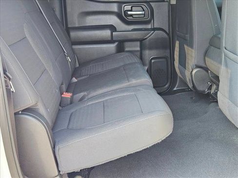 Used 2022 Chevrolet Silverado 1500 Custom w/ Safety Confidence Package RWD image 17