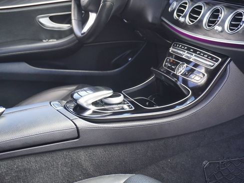 Used 2017 Mercedes-Benz E 300 image 14