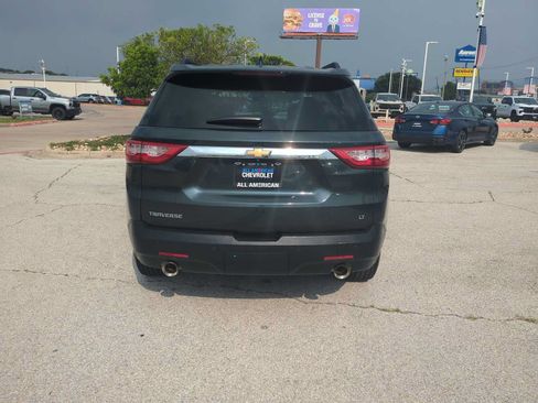 Used 2020 Chevrolet Traverse LT FWD image 7