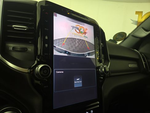 Used 2025 RAM 1500 Big Horn AWD/4WD image 22