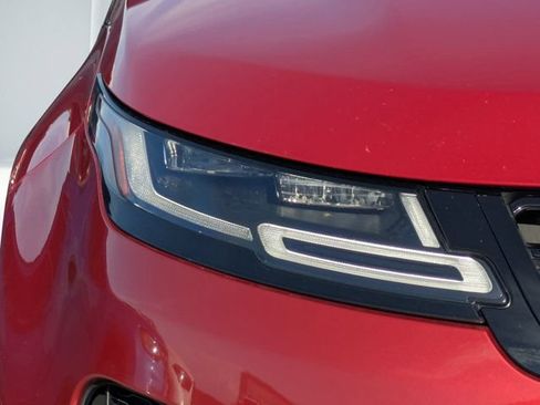 Used 2022 Land Rover Range Rover Evoque R-Dynamic SE AWD/4WD image 9