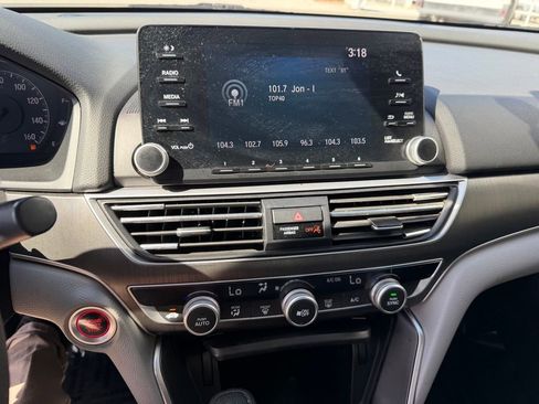 Used 2019 Honda Accord LX image 21