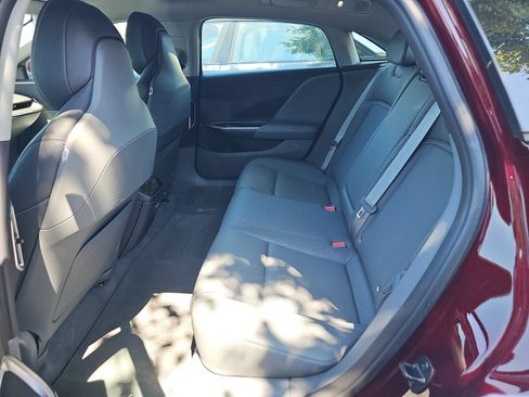 Used 2025 Lucid Air Touring AWD/4WD image 8