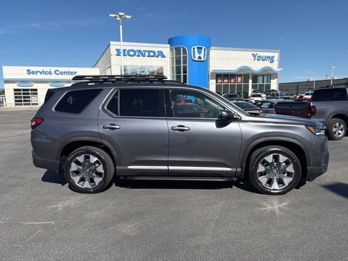 New 2026 Honda Pilot Elite image 2