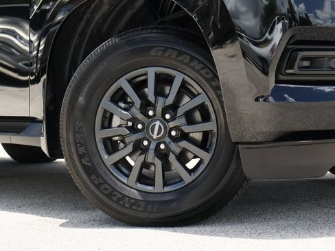 Certified 2026 Nissan Armada SV RWD image 3