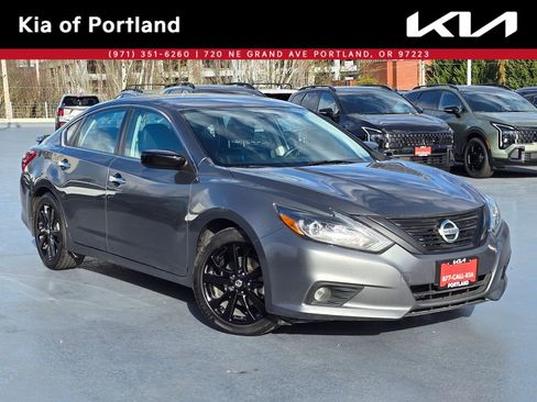 Used 2018 Nissan Altima 2.5 SR w/ SR Midnight Edition image 1