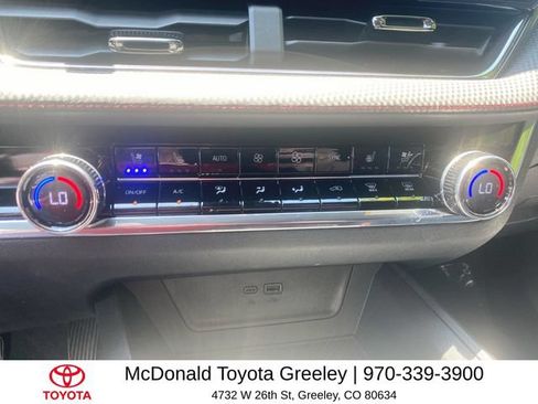 Used 2025 Chevrolet Equinox RS w/ Convenience Package III AWD/4WD image 19