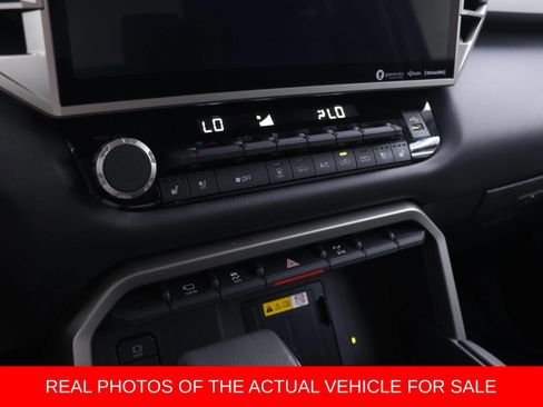 Used 2024 Toyota Tundra Limited AWD/4WD image 6