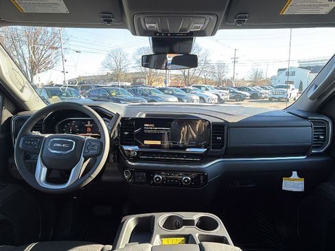 New 2026 GMC Sierra 1500 Elevation image 22