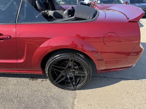 Used 2006 Ford Mustang GT Premium image 12