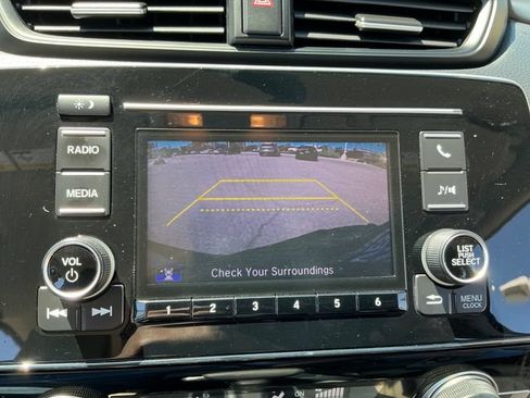Used 2018 Honda CR-V LX image 20