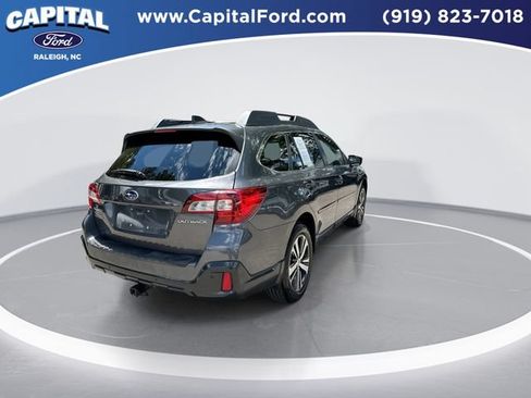 Used 2018 Subaru Outback 2.5i Limited AWD/4WD image 8
