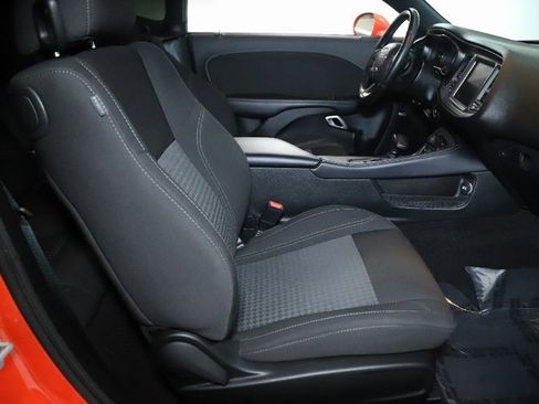 Used 2023 Dodge Challenger SXT w/ Blacktop Package image 30