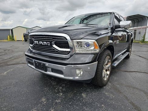 Used 2018 RAM 1500 Limited AWD/4WD image 2