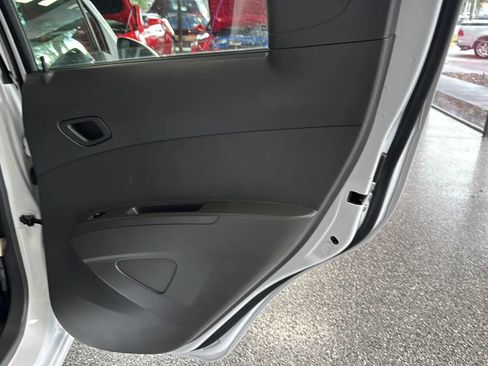 Used 2014 Chevrolet Spark LT FWD image 28