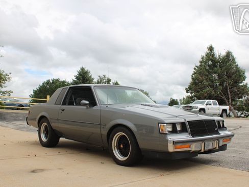 Used 1987 Buick Regal Coupe RWD image 28