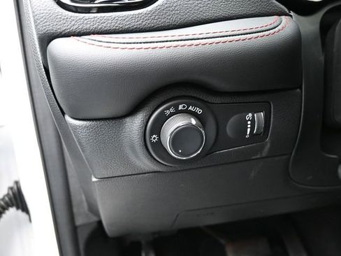 Used 2025 Dodge Durango R/T AWD/4WD image 14
