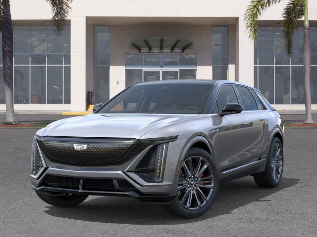 New 2026 Cadillac Lyriq V w/ LPO, Floor Liner Package AWD/4WD image 6