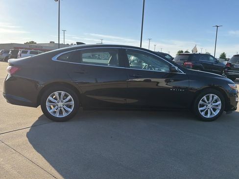 Used 2020 Chevrolet Malibu LT FWD image 22