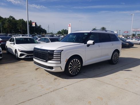 New 2026 Hyundai Palisade Calligraphy AWD/4WD image 3