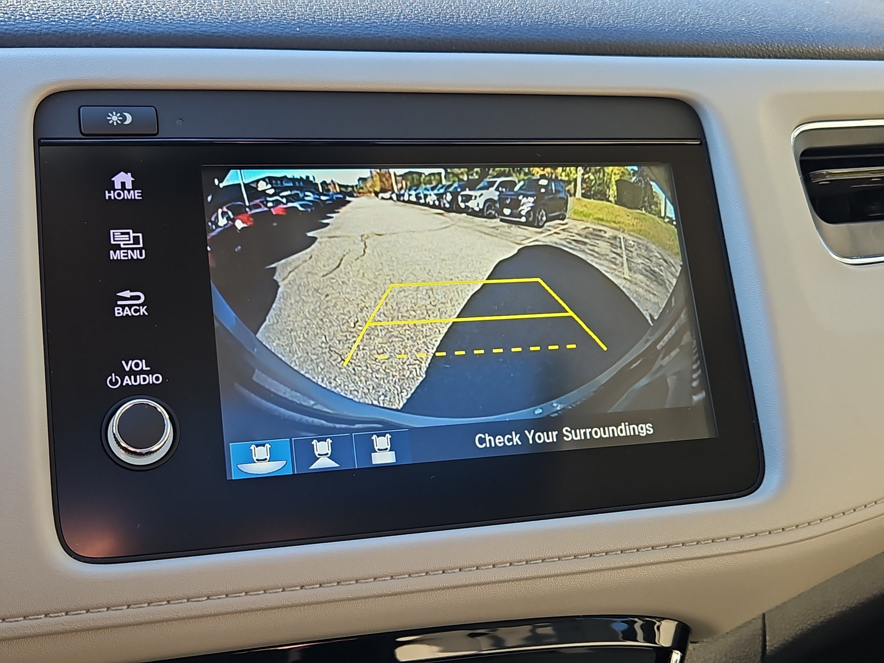 Certified 2022 Honda HR-V EX-L image 9