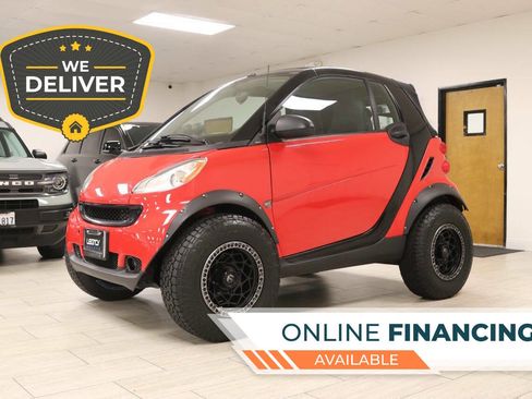 Used 2009 smart fortwo passion RWD image 1
