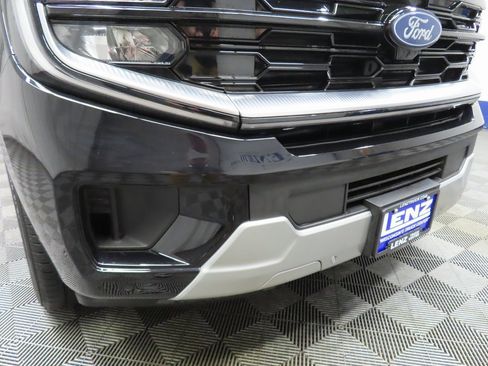 Used 2025 Ford Expedition Max Platinum w/ Platinum Ultimate Package image 55