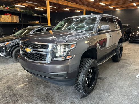 Used 2018 Chevrolet Tahoe LT image 4