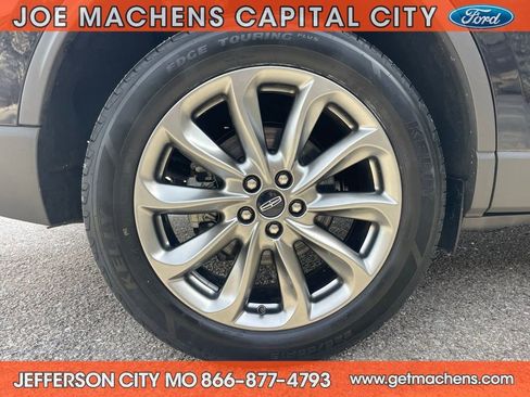 Used 2022 Lincoln Corsair AWD w/ Premium Package image 27