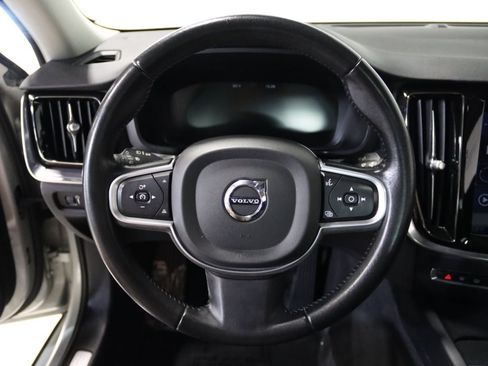 Used 2020 Volvo S60 T6 Momentum AWD/4WD image 35