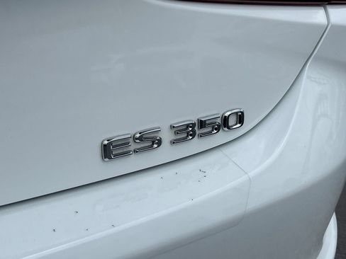 Used 2023 Lexus ES 350 F Sport w/ Accessory Package (Z2) FWD image 28