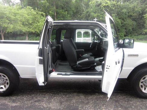 Used 2011 Ford Ranger XLT AWD/4WD image 10