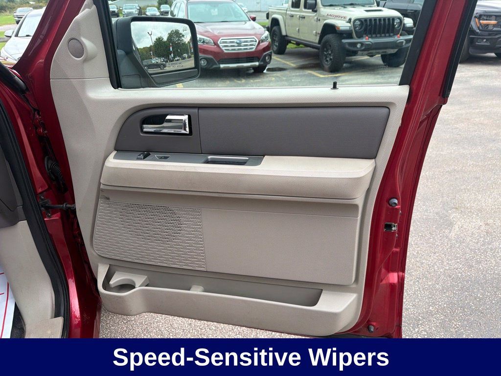 Used 2008 Ford Expedition EL XLT AWD/4WD image 25
