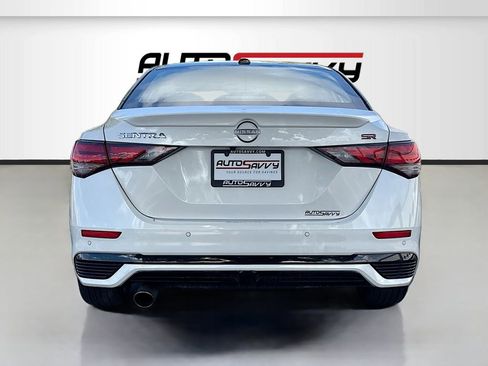 Used 2025 Nissan Sentra SR FWD image 6